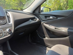 Used 2024  Chevrolet Malibu 4dr Sdn 1LT at DriveNow Mayfield near Mayfield Heights&comma; OH