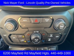 Used 2019 Jeep Renegade Altitude 4x4 at Drive Now Westlake near Westlake, OH