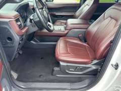 Used 2024  Ford Expedition Max Limited 4x4 at Drive Now Westlake near Westlake&comma; OH