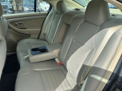 Used 2018  Ford Taurus 4d Sedan FWD SE at Drive Now Westlake near Westlake&comma; OH