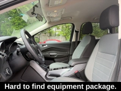 Used 2016  Ford Escape 4d SUV 4WD SE at Drive Now Westlake near Westlake&comma; OH