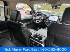Used 2024  Ford Expedition XLT 4x4 at Drive Now Westlake near Westlake&comma; OH
