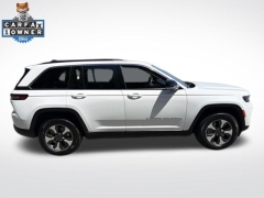 Used 2024  Jeep Grand Cherokee 4xe 4x4 at Drive Now Westlake near Westlake&comma; OH