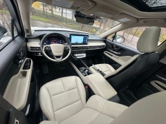 Used 2025  Lincoln Corsair Premiere AWD at Drive Now Westlake near Westlake&comma; OH