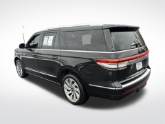 Used 2024  Lincoln Navigator L Premiere 4x4 at Drive Now Westlake near Westlake&comma; OH