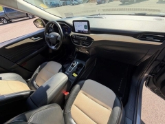 Used 2021  Ford Escape Titanium AWD at Drive Now Westlake near Westlake&comma; OH