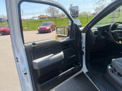 Used 2014  Ford F-150 4WD Reg Cab at Drive Now Westlake near Westlake&comma; OH