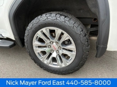 Used 2019  GMC Sierra 1500 4WD Crew Cab 147" Denali at DriveNow Mayfield near Mayfield Heights&comma; OH