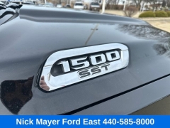 Used 2025  Ram 1500 Big Horn 4x4 Crew Cab 5'7" Box at Drive Now Westlake near Westlake&comma; OH