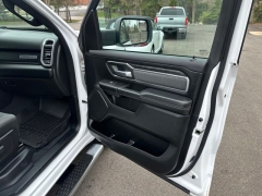 Used 2019  Ram 1500 Big Horn&sol;Lone Star 4x4 Crew Cab 5'7" Box at DriveNow Mayfield near Mayfield Heights&comma; OH
