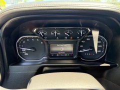 Used 2021  GMC Sierra 1500 4WD Crew Cab 147" Elevation w&sol;3SB at Drive Now Westlake near Westlake&comma; OH