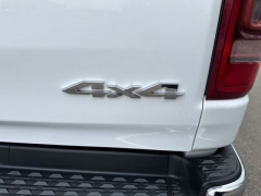 Used 2019  Ram 1500 Big Horn&sol;Lone Star 4x4 Crew Cab 5'7" Box at DriveNow Mayfield near Mayfield Heights&comma; OH