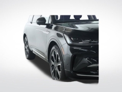 Used 2024  Lincoln Nautilus Reserve AWD at DriveNow Mayfield near Mayfield Heights&comma; OH