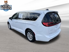 Used 2024  Chrysler Pacifica Touring L FWD at DriveNow Mayfield near Mayfield Heights&comma; OH