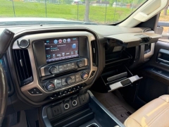 Used 2018  GMC Sierra 3500HD 4WD Crew Cab 167&period;7" Denali at Drive Now Westlake near Westlake&comma; OH