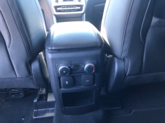 Used 2021  Ford Explorer XLT 4WD at Drive Now Westlake near Westlake&comma; OH