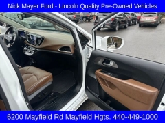 Used 2018  Chrysler Pacifica 4d Wagon Limited at DriveNow Mayfield near Mayfield Heights&comma; OH