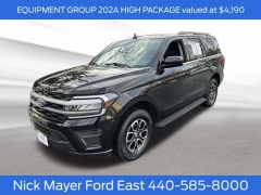 Used 2024  Ford Expedition XLT 4x4 at Drive Now Westlake near Westlake&comma; OH