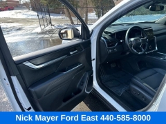 Used 2024  GMC Acadia FWD 4dr Elevation at Drive Now Westlake near Westlake&comma; OH