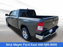 Used 2019  Ram 1500 Big Horn&sol;Lone Star 4x4 Crew Cab 5'7" Box at Drive Now Westlake near Westlake&comma; OH