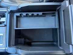 Used 2021  Ford Expedition Limited 4x4 at Drive Now Westlake near Westlake&comma; OH