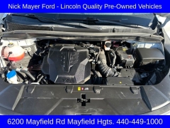 Used 2022  Kia Carnival LX Seat Package FWD at DriveNow Mayfield near Mayfield Heights&comma; OH