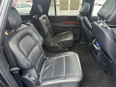 Used 2024  Lincoln Navigator L Premiere 4x4 at Drive Now Westlake near Westlake&comma; OH