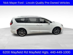 Used 2018  Chrysler Pacifica 4d Wagon Limited at DriveNow Mayfield near Mayfield Heights&comma; OH