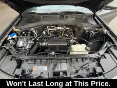 Used 2022  Ford Explorer XLT 4WD at DriveNow Mayfield near Mayfield Heights&comma; OH