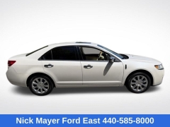 Used 2012  Lincoln MKZ 4d Sedan FWD at Drive Now Westlake near Westlake&comma; OH