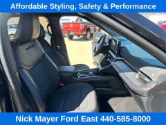 Used 2025  Ford Explorer ST-Line 4WD at Drive Now Westlake near Westlake&comma; OH