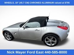 Used 2007  Pontiac Solstice 2dr Convertible at Drive Now Westlake near Westlake&comma; OH