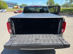 Used 2021  GMC Sierra 1500 4WD Crew Cab 147" Elevation w&sol;3SB at Drive Now Westlake near Westlake&comma; OH