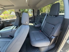 Used 2021  GMC Sierra 1500 4WD Crew Cab 147" Elevation w&sol;3SB at Drive Now Westlake near Westlake&comma; OH