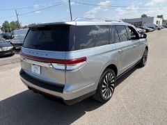 Used 2024  Lincoln Navigator L Black Label 4x4 at Drive Now Westlake near Westlake&comma; OH
