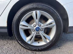 Used 2013  Ford Focus 4d Sedan SE at DriveNow Mayfield near Mayfield Heights&comma; OH