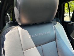 Used 2017  Ford Expedition EL 4d SUV 4WD Platinum at DriveNow Mayfield near Mayfield Heights&comma; OH