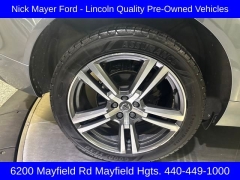 Used 2018 Volvo XC60 4d SUV AWD T5 Momentum at Drive Now Westlake near Westlake, OH