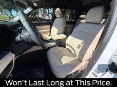 Used 2025  Jeep Grand Cherokee L Limited 4x4 at Drive Now Westlake near Westlake&comma; OH
