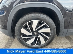 Used 2024  Volkswagen Atlas 2&period;0T SE w&sol;Technology 4MOTION at Drive Now Westlake near Westlake&comma; OH