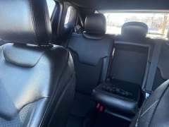 Used 2024  Jeep Compass Latitude 4x4 at Drive Now Westlake near Westlake&comma; OH