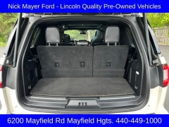 Used 2019 Lincoln Navigator 4d SUV 4WD Select at Drive Now Westlake near Westlake, OH