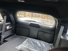 Used 2025  Ford Explorer Platinum 4WD at Drive Now Westlake near Westlake&comma; OH