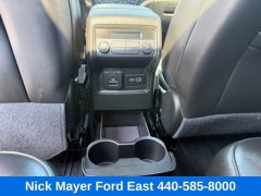 Used 2021  GMC Acadia FWD 4dr SLT at Drive Now Westlake near Westlake&comma; OH