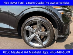 Used 2022 Genesis GV70 at Drive Now Westlake near Westlake, OH