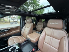 Used 2025  Chevrolet Suburban 4WD 4dr High Country at Drive Now Westlake near Westlake&comma; OH