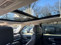 Used 2025  Ford Expedition Platinum 4x4 at Drive Now Westlake near Westlake&comma; OH