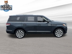 Used 2024  Lincoln Navigator Premiere 4x4 at DriveNow Mayfield near Mayfield Heights&comma; OH