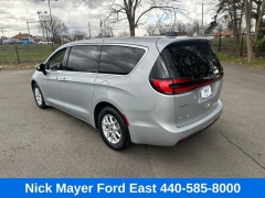 Used 2023  Chrysler Pacifica Touring L FWD at Drive Now Westlake near Westlake&comma; OH