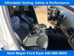 Used 2020  Jeep Cherokee Trailhawk 4x4 at Drive Now Westlake near Westlake&comma; OH